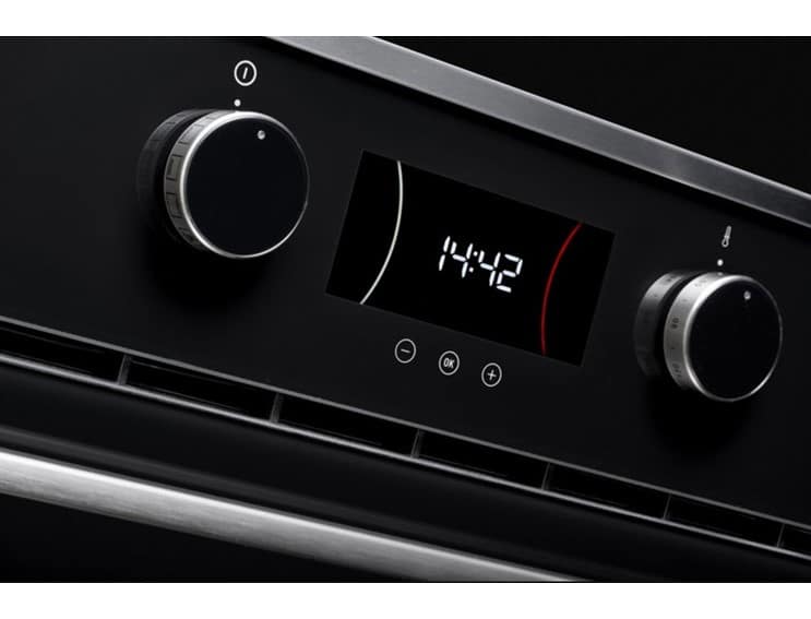 21-08-2017 13-47-35 תנור אפיה בנוי Teka תקה HLB 840 BK זכוכית שחורה