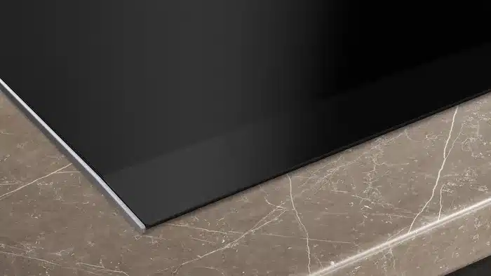 MCSA01058954_DA3_ET675LMP1D_Top_Siemens_Facette_vorne_def כיריים אינדוקציה 60 ס"מ 2 אזורי בישול גמישים Siemens סימנס EX675HXC1E תלת פאזי