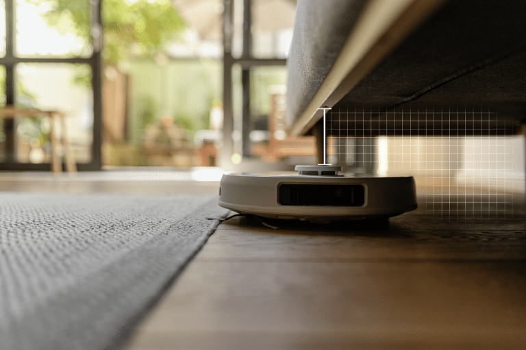 RCV_5_under_furniture_overlay_app_03_CI20-96_DPI_Clipped-768x511 שואב שוטף רובוטי קרשר Karcher דגם RCV 3 - אחריות לשנה ע''י דן שלדן היבואן הרשמי